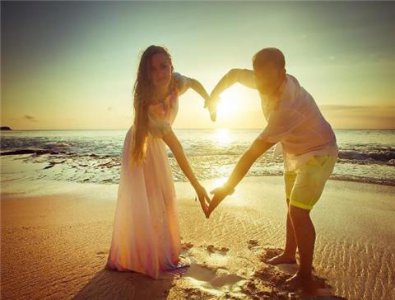 ​一个女人问你喜欢我哪,这怎么回答