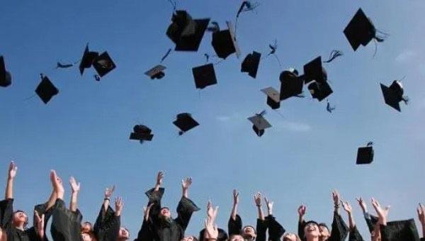 生活民办本科有必要读吗,民办学校学费一般多少 3