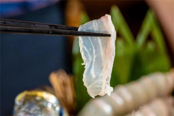 生活鲷鱼可以生吃吗 鲷鱼刺身的做法 2