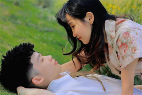 不知道跟女生聊什么1