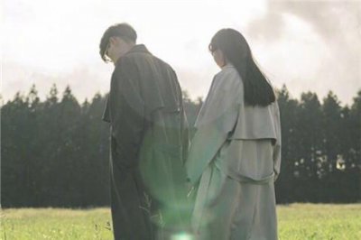 ​自卑的人怎么谈恋爱？提升自信的方法有哪些？