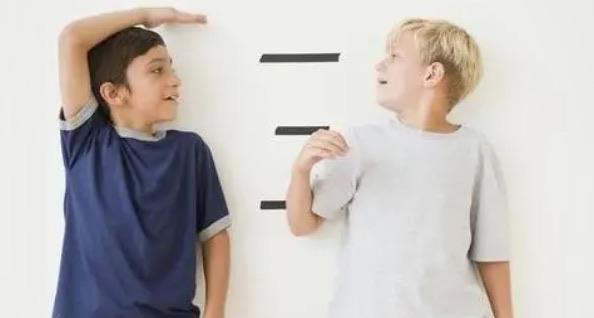 生活孩子发育迟缓的5大征兆 1