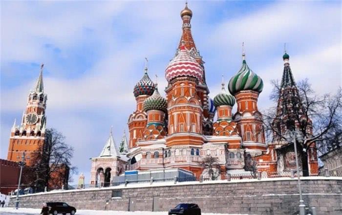 生活世界上面积最大的国家俄罗斯达1709.82万平方千米(四季分明) 1