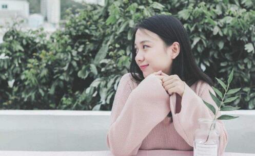 推测女生的心理变化