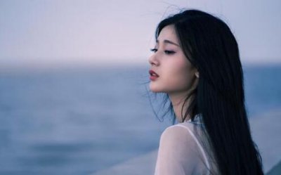 ​女人联系前男友的目的有哪些？该不该介意