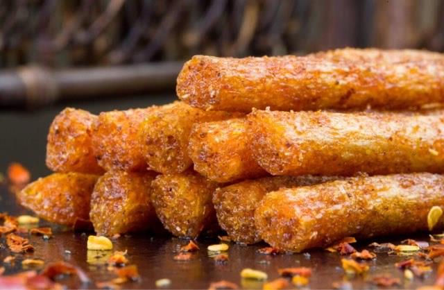 生活辣条是什么时候出现的零食?  3