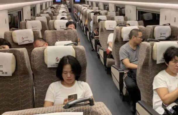 生活高铁座位分布图，高铁都有什么座位有什么区别(找座位方式)  2