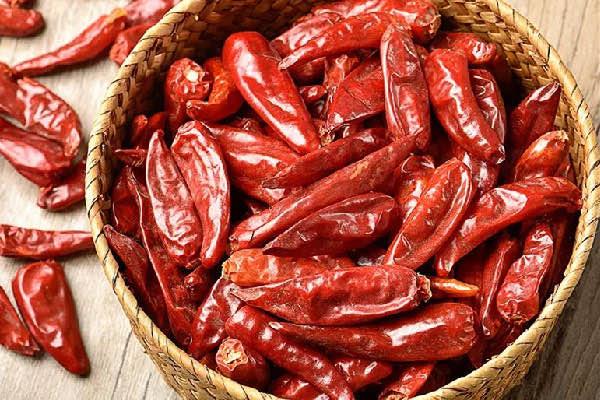 生活干辣椒是皮辣还是籽辣 干辣椒吃的时候需要清洗吗  3