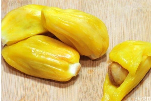 生活菠萝蜜果肉出水了还能吃吗 菠萝蜜果肉出水了是坏了吗  1