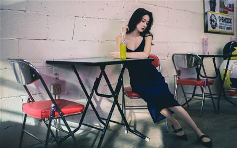 渣女一直吊着你表现