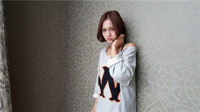 ​刚加的小姐姐应该怎么聊天，刚加的小姐姐该怎么聊天