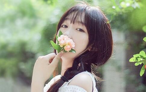 怎么追缺爱的女孩