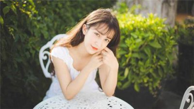 ​女生吊着你玩的特征有哪些？有这3个特征就别追了