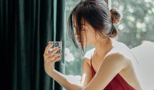 分手一个月不联系还能挽回吗