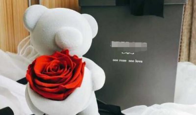 ​2022情人节礼物送女友什么合适？礼物清单推荐