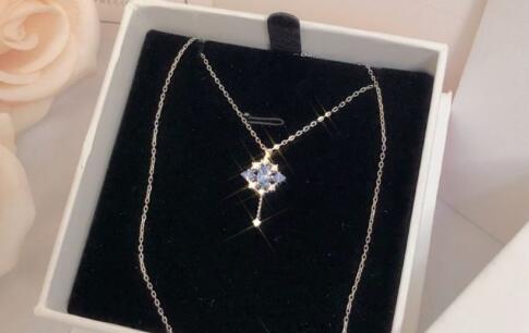 情人节礼物送女友什么合适5