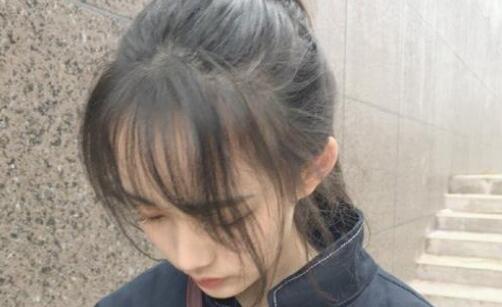 女朋友说分手怎么挽回让她感动二