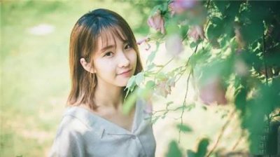 ​相亲微信上聊天其实挺尴尬的，相亲微信聊天说什么