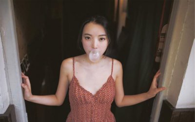 ​约女生一起去ktv能增进感情的游戏有什么