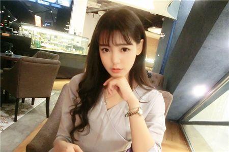 找女生聊天没有话题怎么办，最火的互动小话题30个