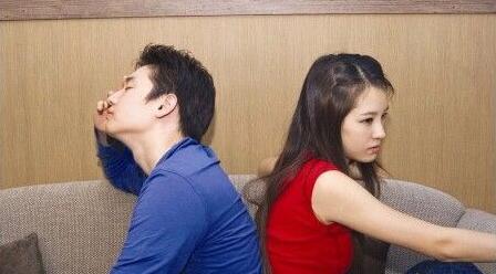 女生问我们什么关系怎么回答