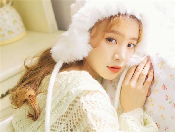 如何和一个陌生女孩聊天 和陌生女孩聊天全攻略