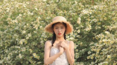 ​怎么跟女生聊天找话题聊天怎么找话题
