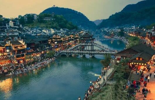 旅游湖南省的著名景点（湖南十大必打卡景点）  2