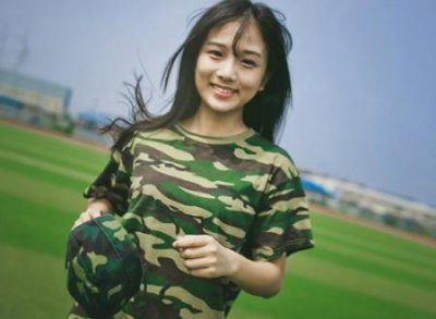 ​人中黑线是什么意思