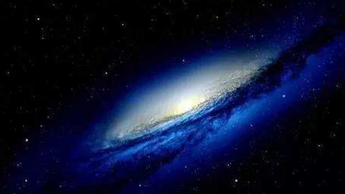 银河系中央出现“吸血鬼”恒星，摧毁力极强，周边天体下场凄惨