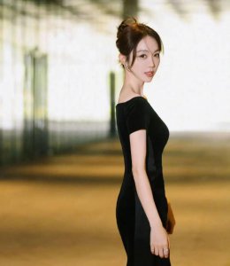 ​38岁姜妍被曝隐婚，宋丹丹是介绍人，丈夫是北京某银行支行行长