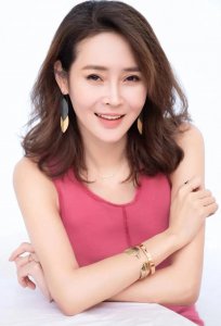 ​于明加惊艳美图
