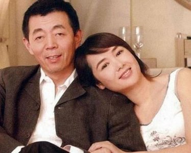 ​蒋雯丽丈夫是大导演，外甥女被捧成影后，却从不捧自己的儿子