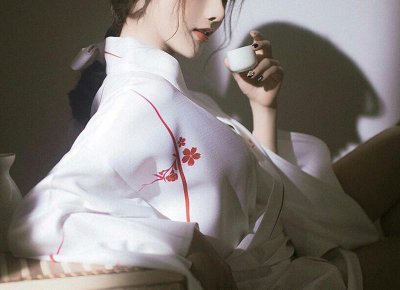 ​出轨婚姻还能挽救吗，出轨婚姻还能挽救吗？如何修复出轨婚姻？