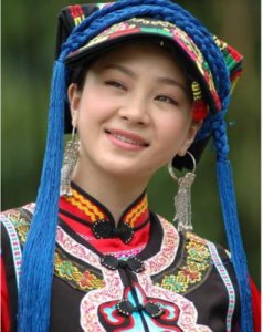 ​初代网红“留几手”因“离婚”再度走红：炒股亏损导致妻子房产失利，曾因禁言