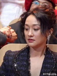 ​45岁周迅婚后6年一直无子，被传生不出，今终于真相大白