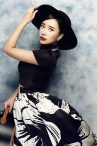 ​孔令辉的妻子杨舒婷是谁？她的个人资料和照片
