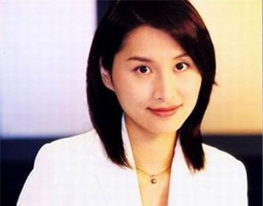 ​何炅老婆王菁资料照片 曾是《演艺圈》的运作总监