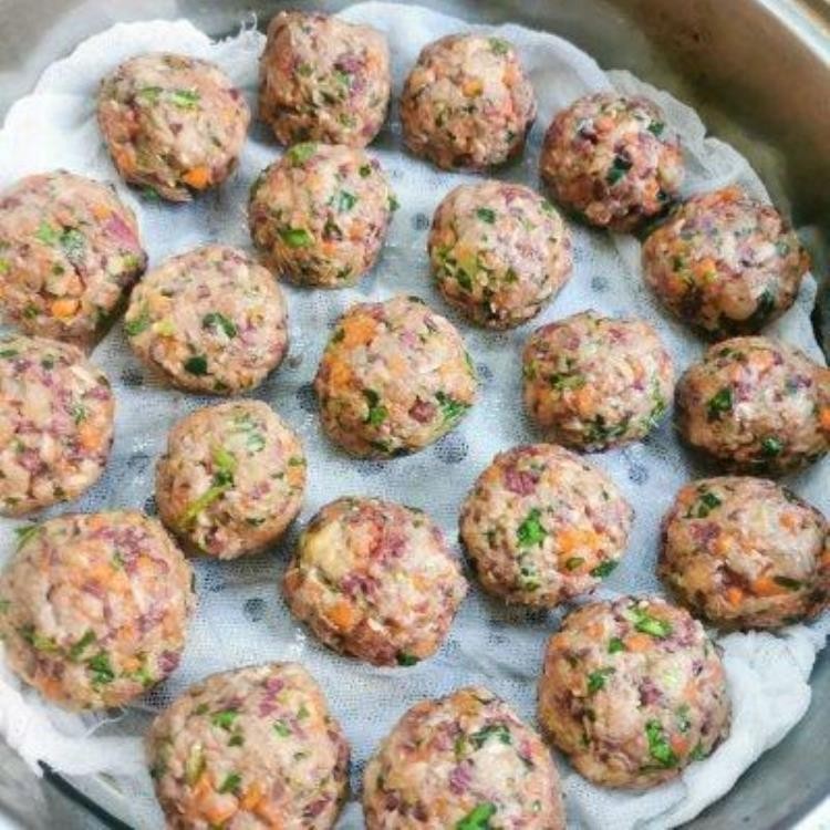 如何自制低脂狗粮,成本最低又营养的自制狗粮