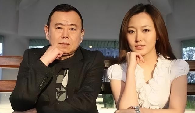 潘长江女儿潘阳追悼会（真相终被揭背后事实让人心疼）