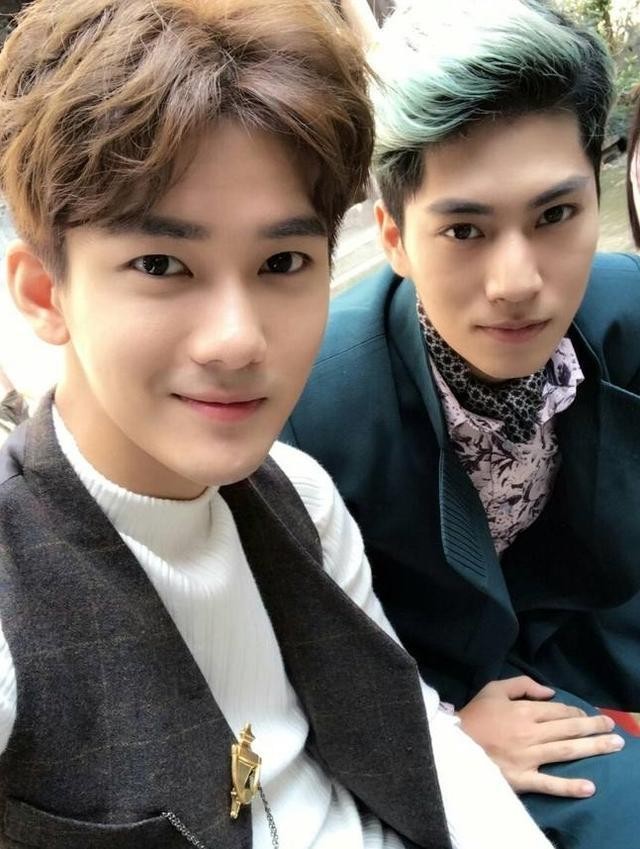 熊梓淇是男团SpeXial最火的成员，而他是在最火的时候选择退团
