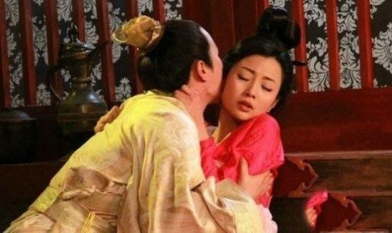 唯一两位皇后并列后宫——左皇后、右皇后，谁才是最后的赢家