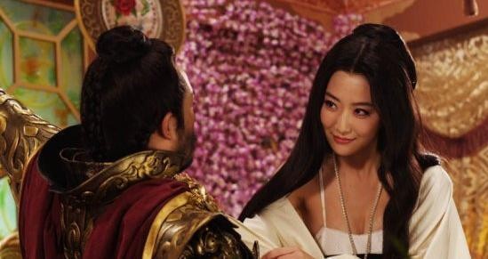 唯一两位皇后并列后宫——左皇后、右皇后，谁才是最后的赢家