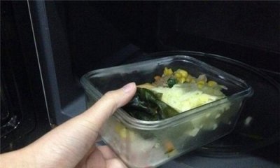 ​用微波炉加热食物果然会致癌吗 4个闭于微波炉平安的究竟