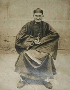 ​中国最长寿的人李清云，活了256岁(24位妻子180位后人)