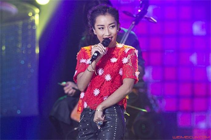 吉克隽逸老公到底是谁  曝富二代男友刘石坚