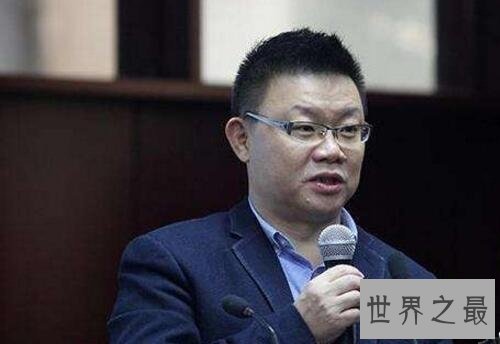 香港十大富豪排行最新版，李嘉诚依旧稳住榜首之位！