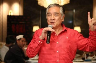 ​75岁秦沛近况曝光，二婚娶日本娇妻，婚后专心回归家庭