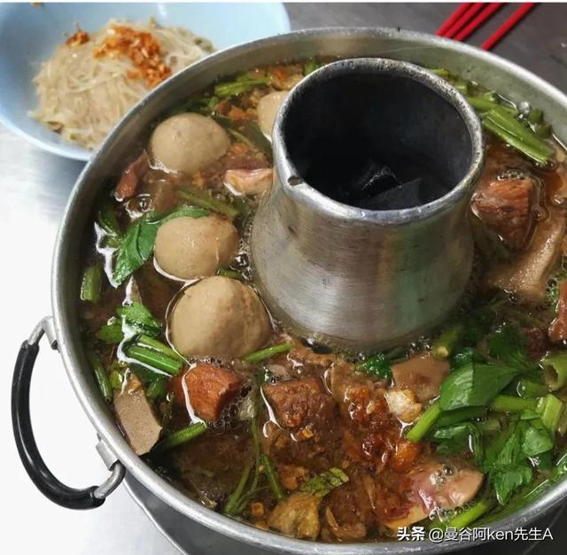 曼谷最欢迎的美食（曼谷10大拥有百年历史的传统美食）(7)